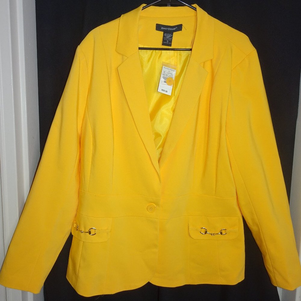 Women's Yellow Blazer